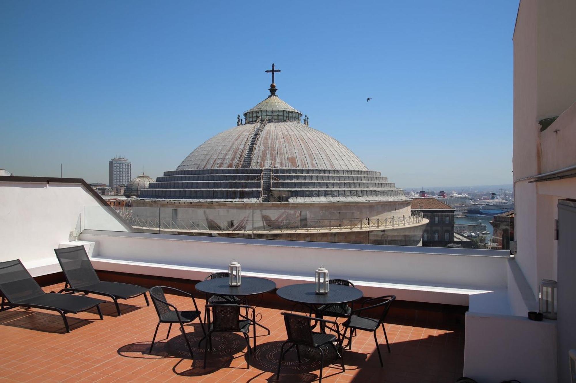 Lucullo'S Rooftop Napoli Exterior foto